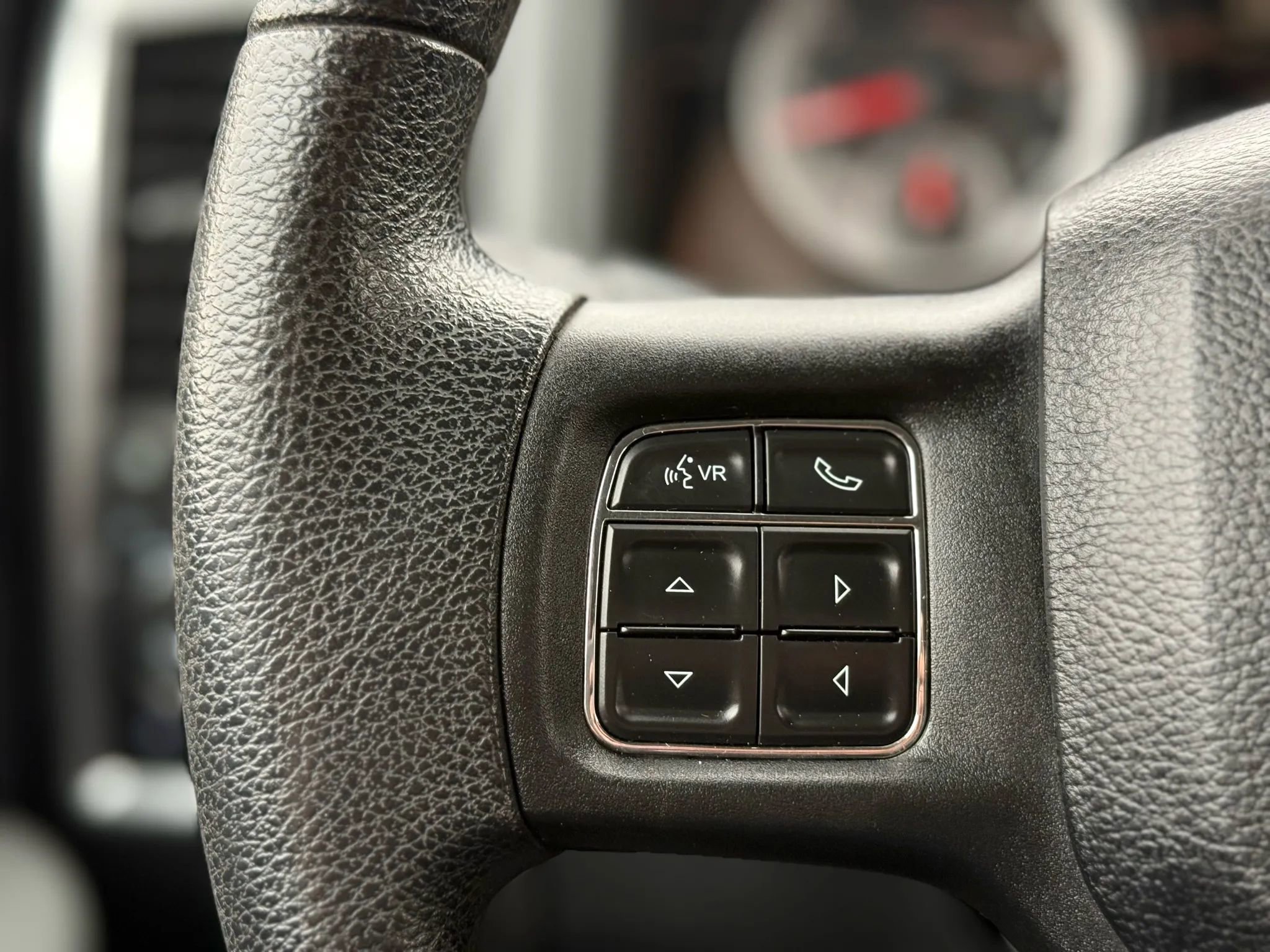 Used 2014 RAM 2500 SLT image 16