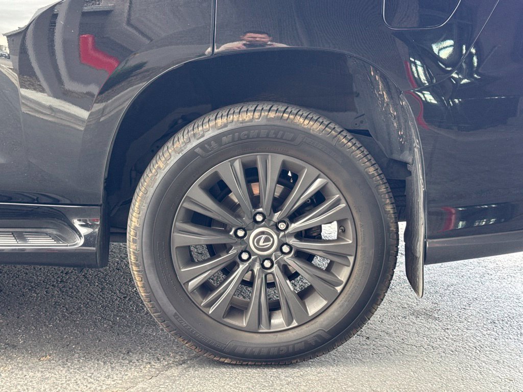 Used 2020 Lexus GX 460 Premium AWD/4WD image 28