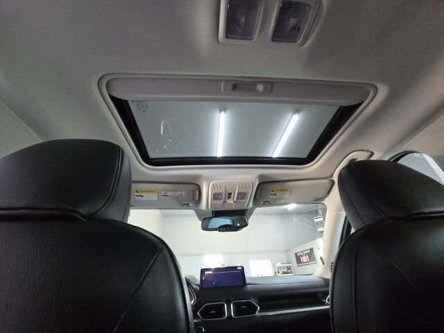 Used 2025 MAZDA CX-5 Carbon Edition image 31