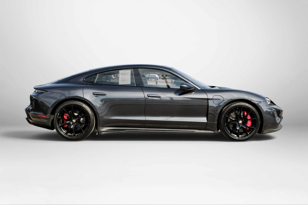 Used 2022 Porsche Taycan GTS AWD/4WD image 5