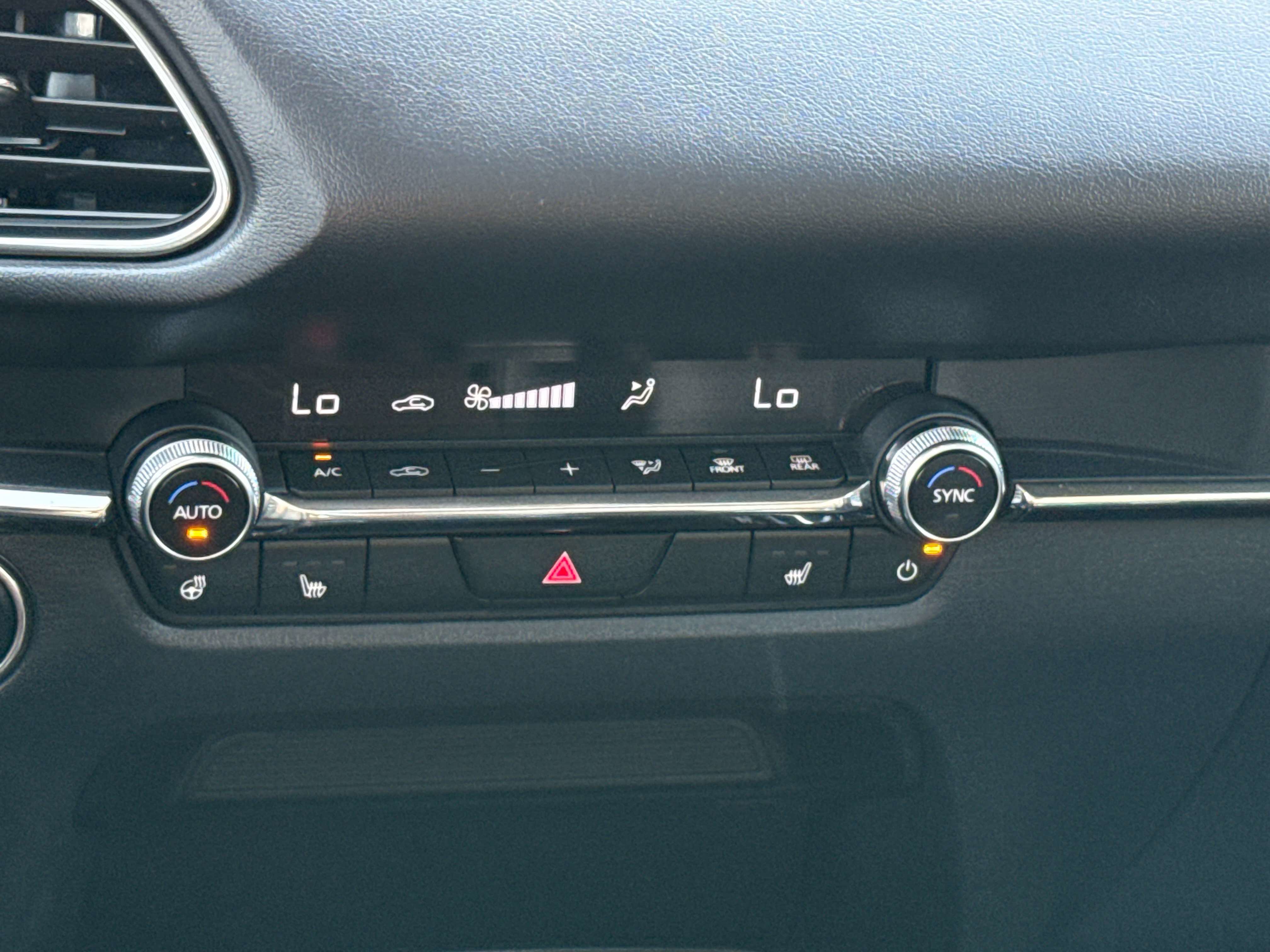 Certified 2025 MAZDA CX-30 2.5 Turbo w/ Premium Plus Pkg image 19