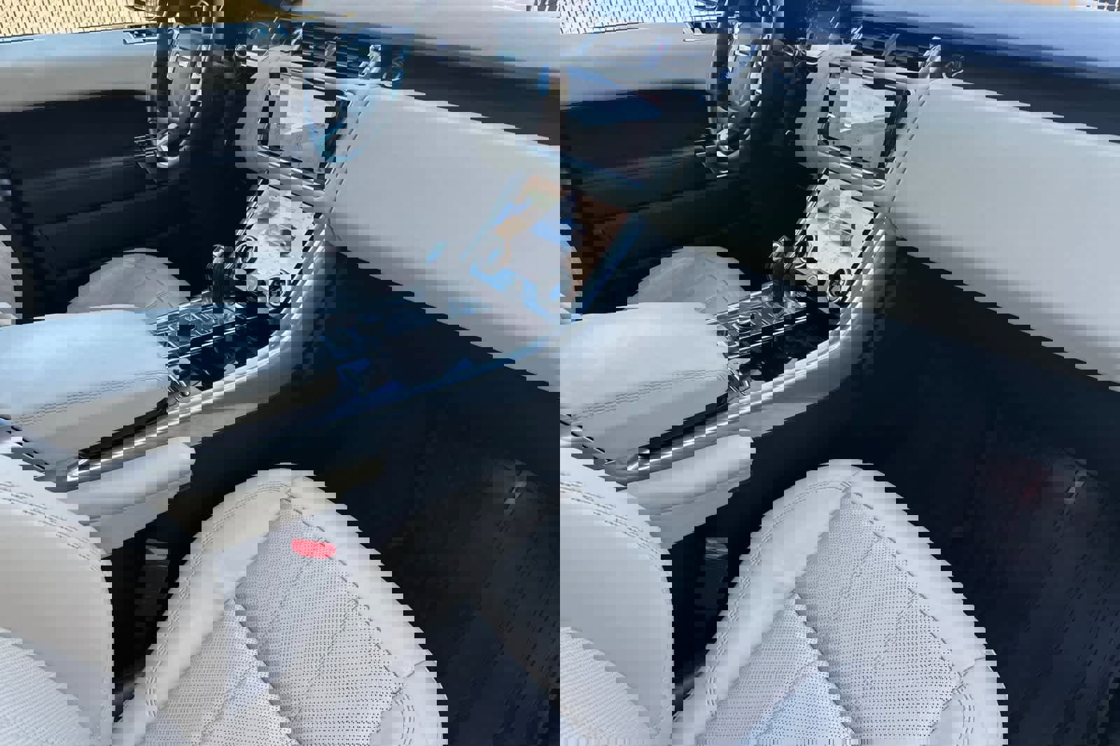 Used 2019 Land Rover Range Rover Sport HSE image 15