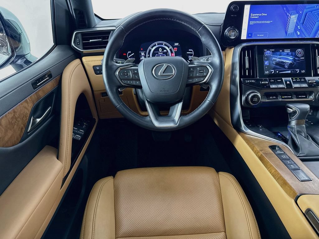 Used 2022 Lexus LX 600 4WD w/ Interior Upgrade Package image 24