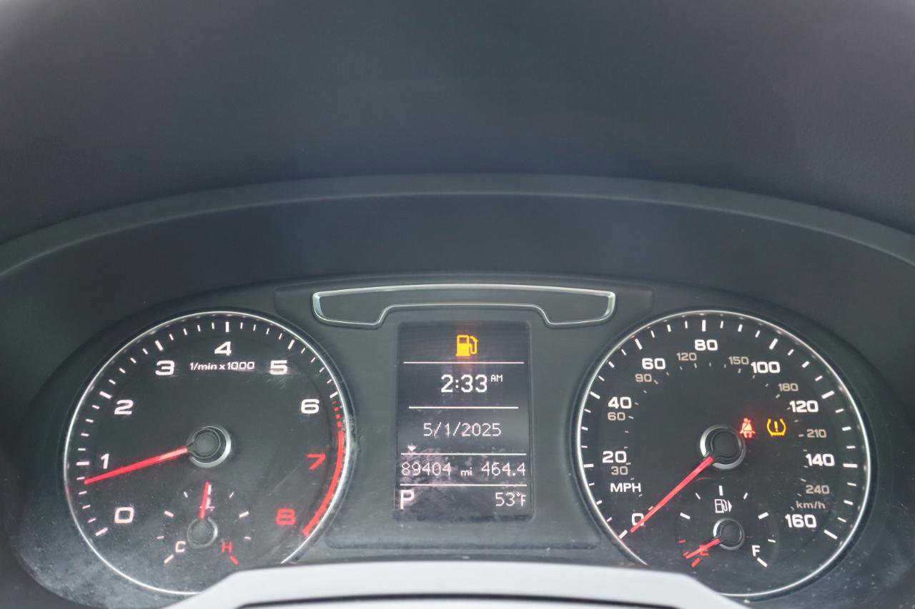 Used 2018 Audi Q3 2.0T Premium AWD/4WD image 36