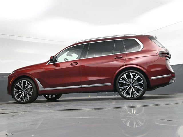 Used 2024 BMW X7 xDrive40i AWD/4WD image 33