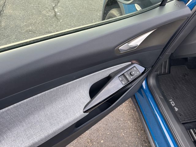 New 2025 Volkswagen ID.4 Pro image 14