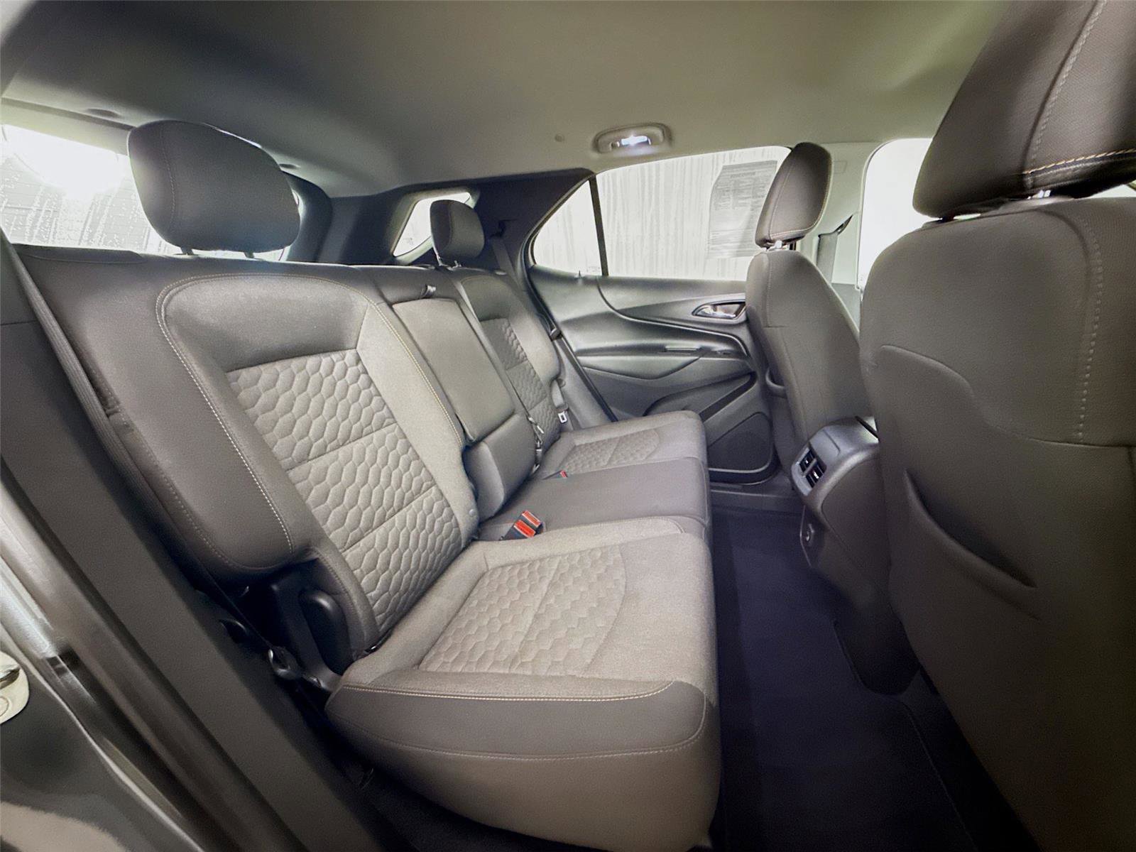 Used 2020 Chevrolet Equinox LT image 26