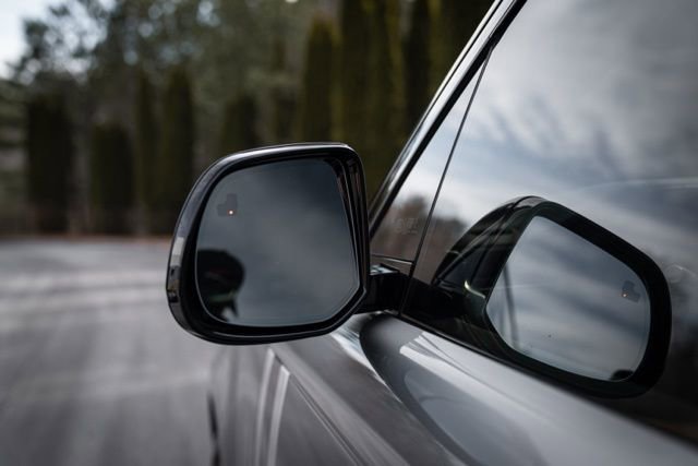 Used 2023 Land Rover Range Rover Long Wheelbase Autobiography image 28