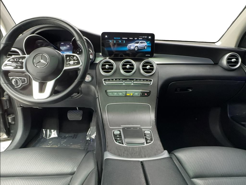 Used 2022 Mercedes-Benz GLC 300 w/ Premium Package Lite image 18