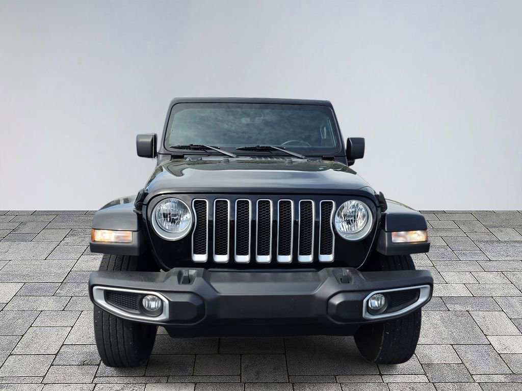 Used 2022 Jeep Wrangler Unlimited Sahara AWD/4WD image 3