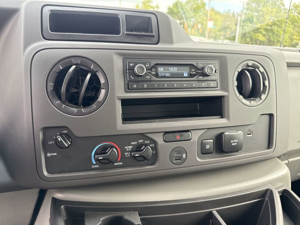 New 2026 Ford E-450 and Econoline 450 Super Duty w/ Power Equipment Group image 11