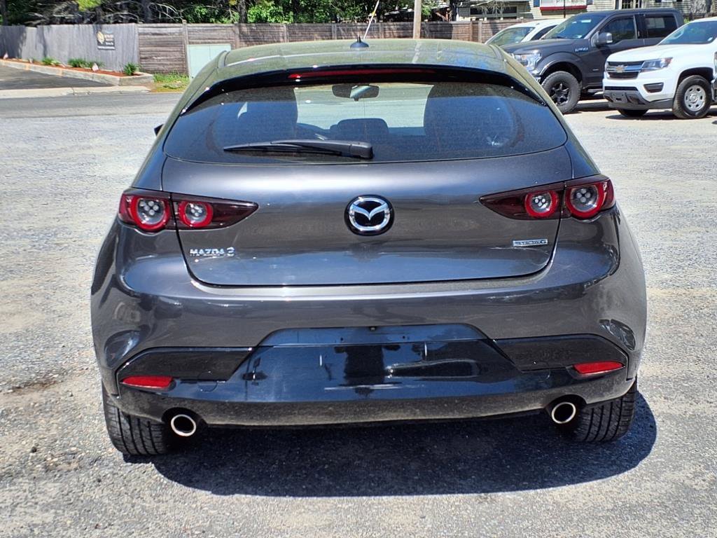 Used 2019 MAZDA MAZDA3 Hatchback w/ Premium Package image 6