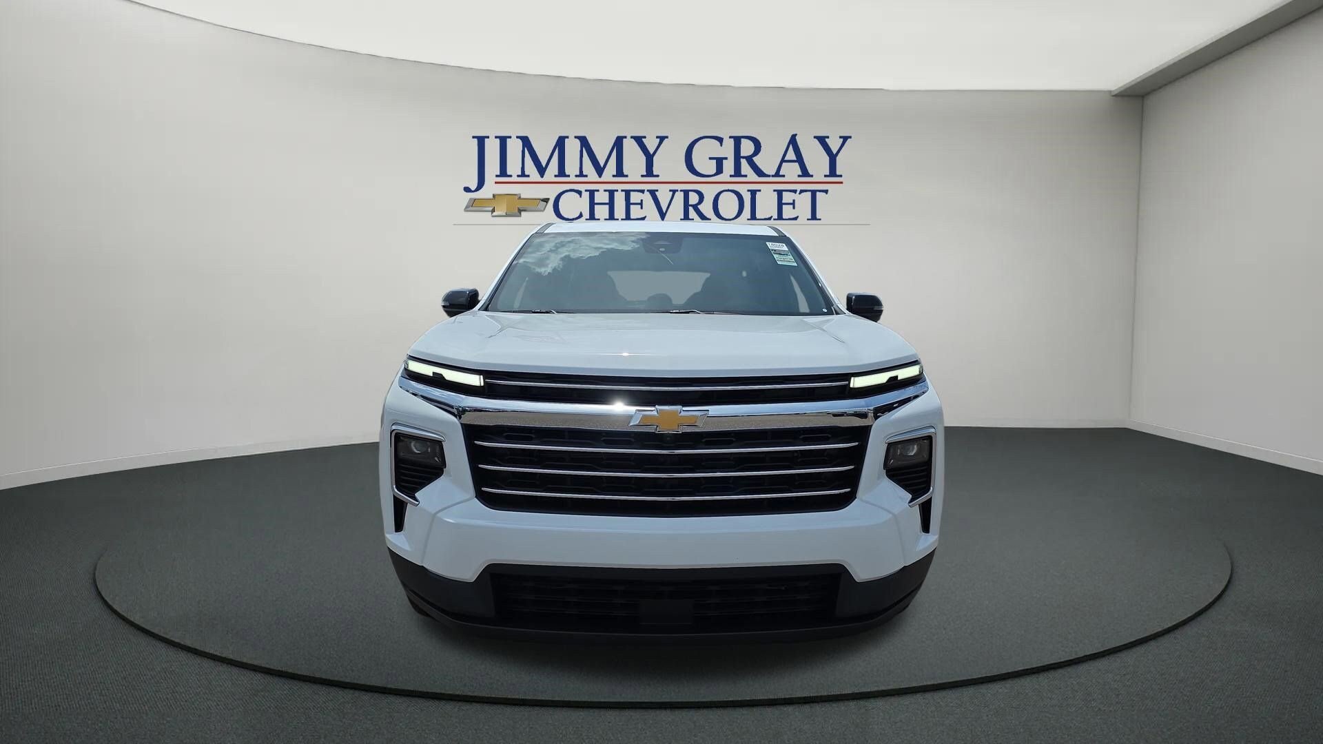 New 2026 Chevrolet Traverse LT w/ Sun and Wheel Package FWD image 8