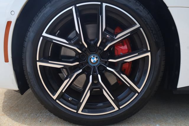 Used 2023 BMW i4 eDrive40 w/ M Sport Package RWD image 7