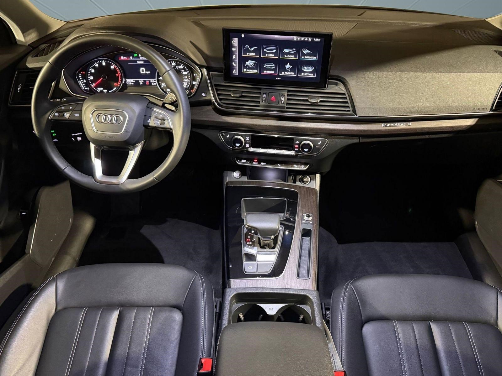 Certified 2023 Audi Q5 2.0T Premium w/ Convenience Package AWD/4WD image 22