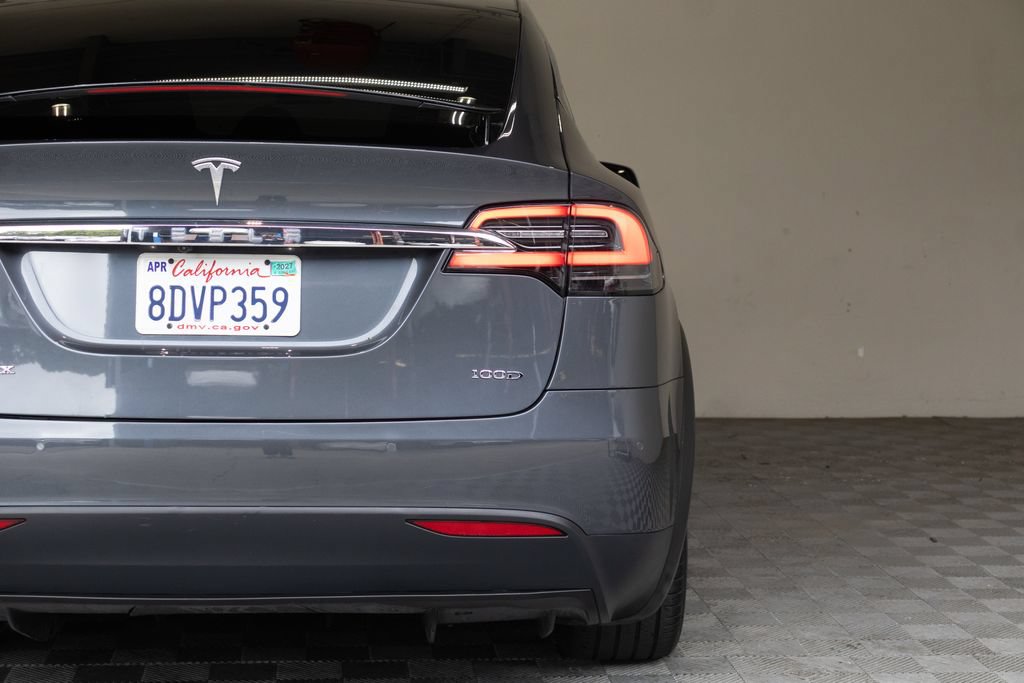 Used 2018 Tesla Model X 100D AWD/4WD image 12