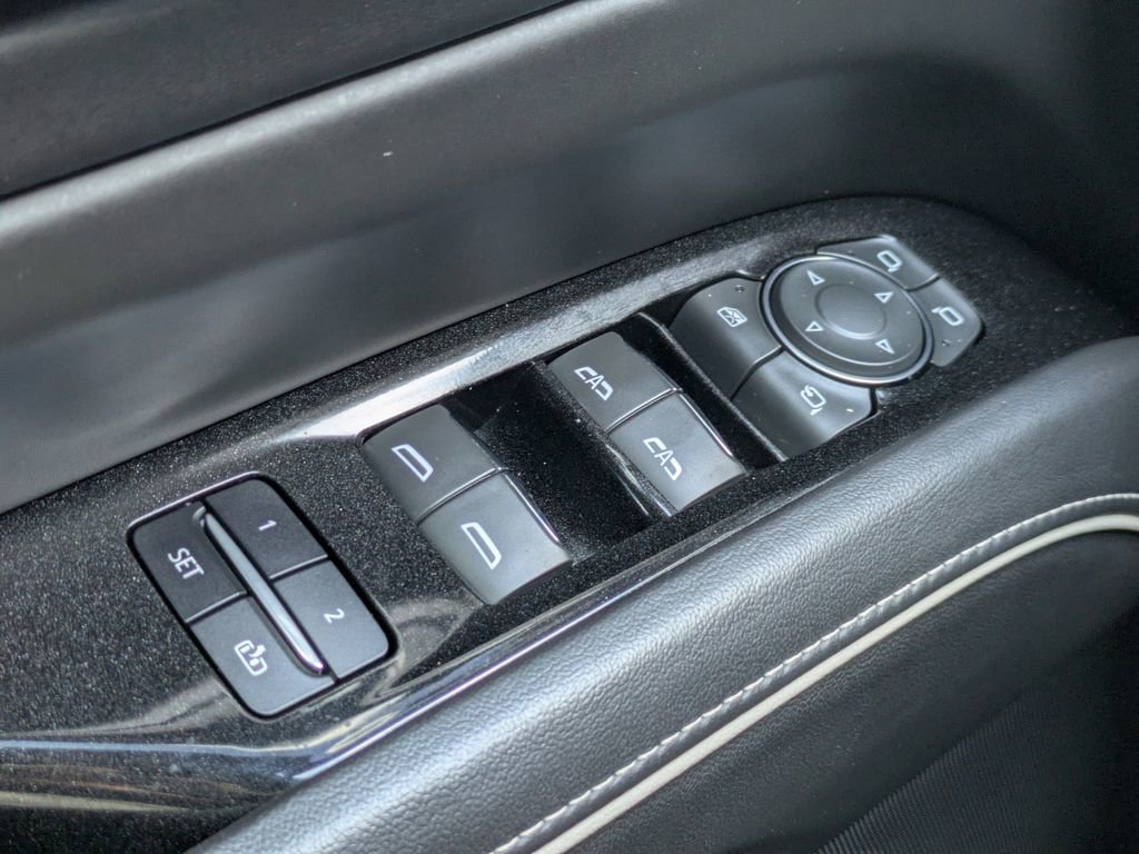 Used 2023 Cadillac Escalade Premium Luxury Platinum image 27