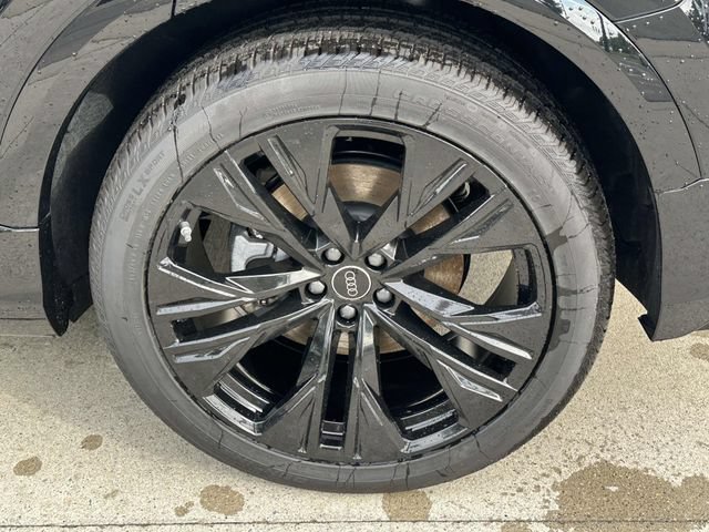 New 2026 Audi Q8 Premium Plus AWD/4WD image 4