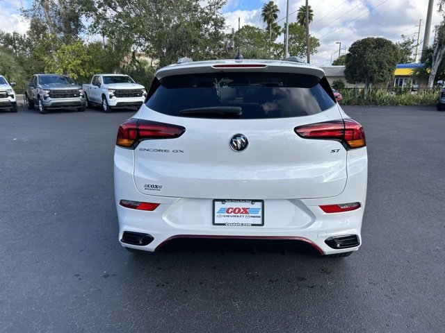 Used 2023 Buick Encore GX Select w/ Sport Touring Package image 5