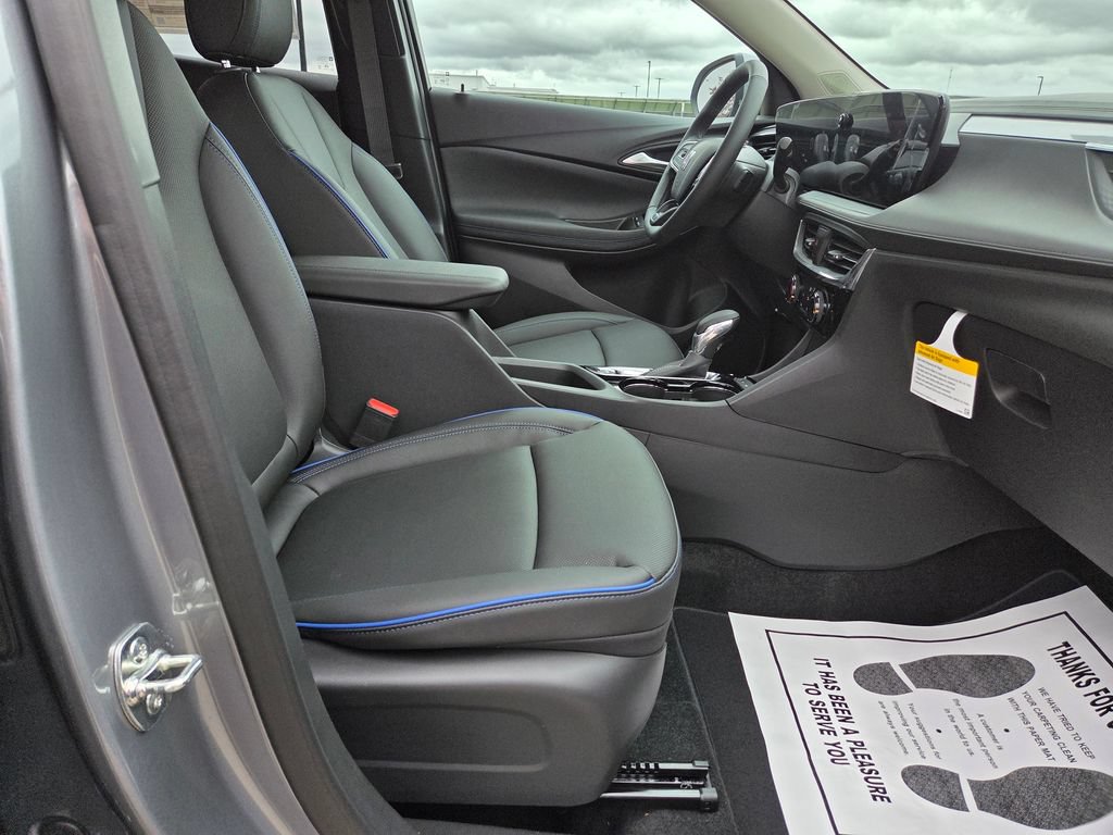 New 2026 Buick Encore GX Sport Touring w/ Comfort Package AWD/4WD image 36