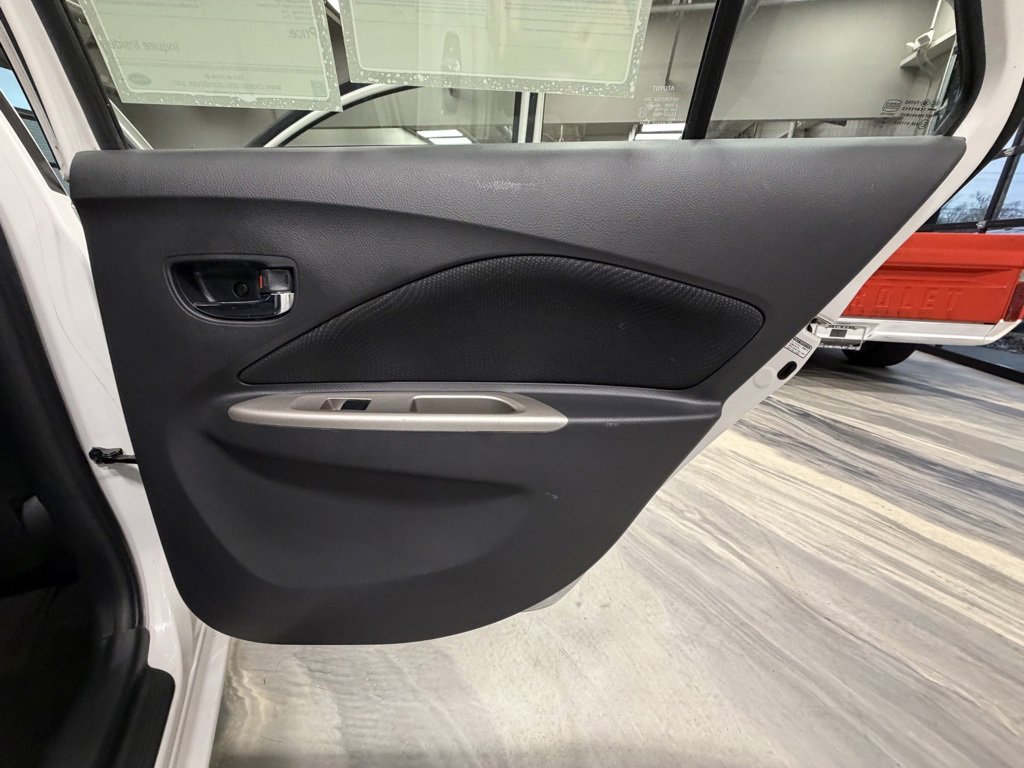 Used 2009 Toyota Yaris Sedan image 35