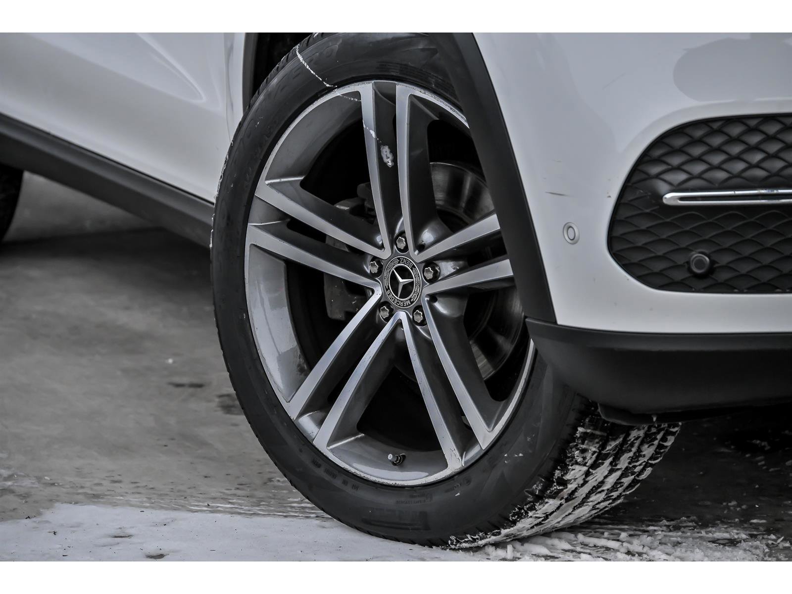 Certified 2021 Mercedes-Benz GLE 350 4MATIC image 3