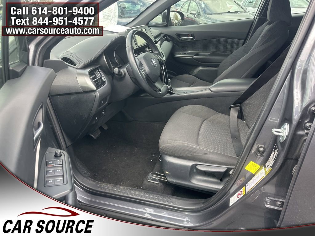 Used 2018 Toyota C-HR XLE image 8