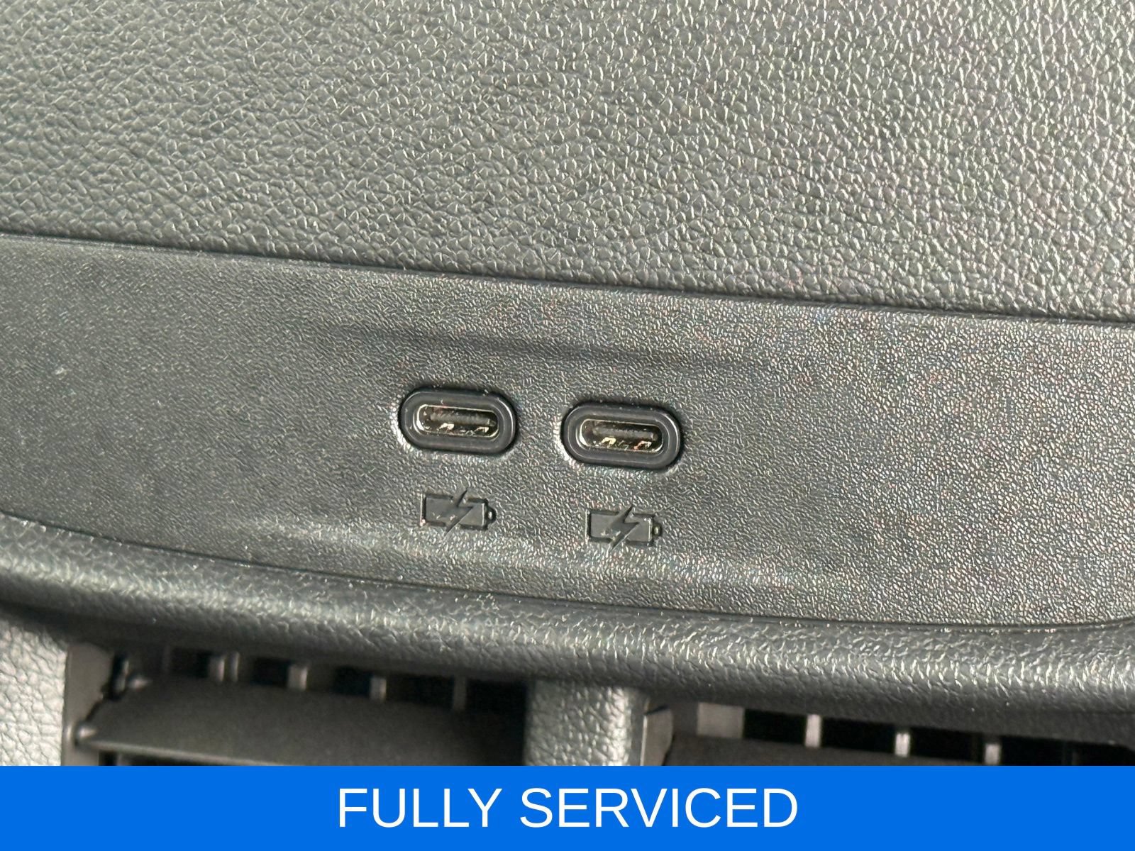 Used 2026 Chevrolet Equinox LT AWD/4WD image 23