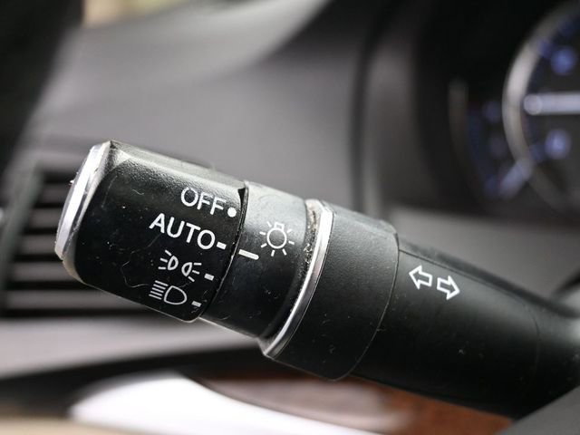 Used 2018 Acura MDX FWD image 23