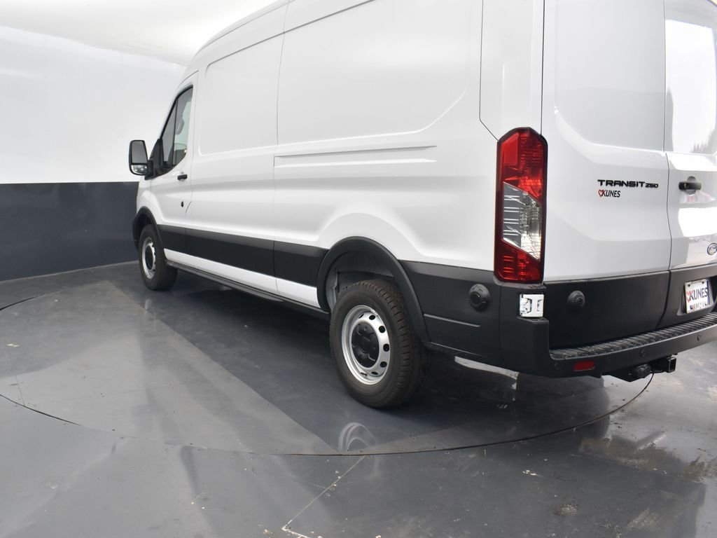 New 2026 Ford Transit 250 148 Medium Roof image 8