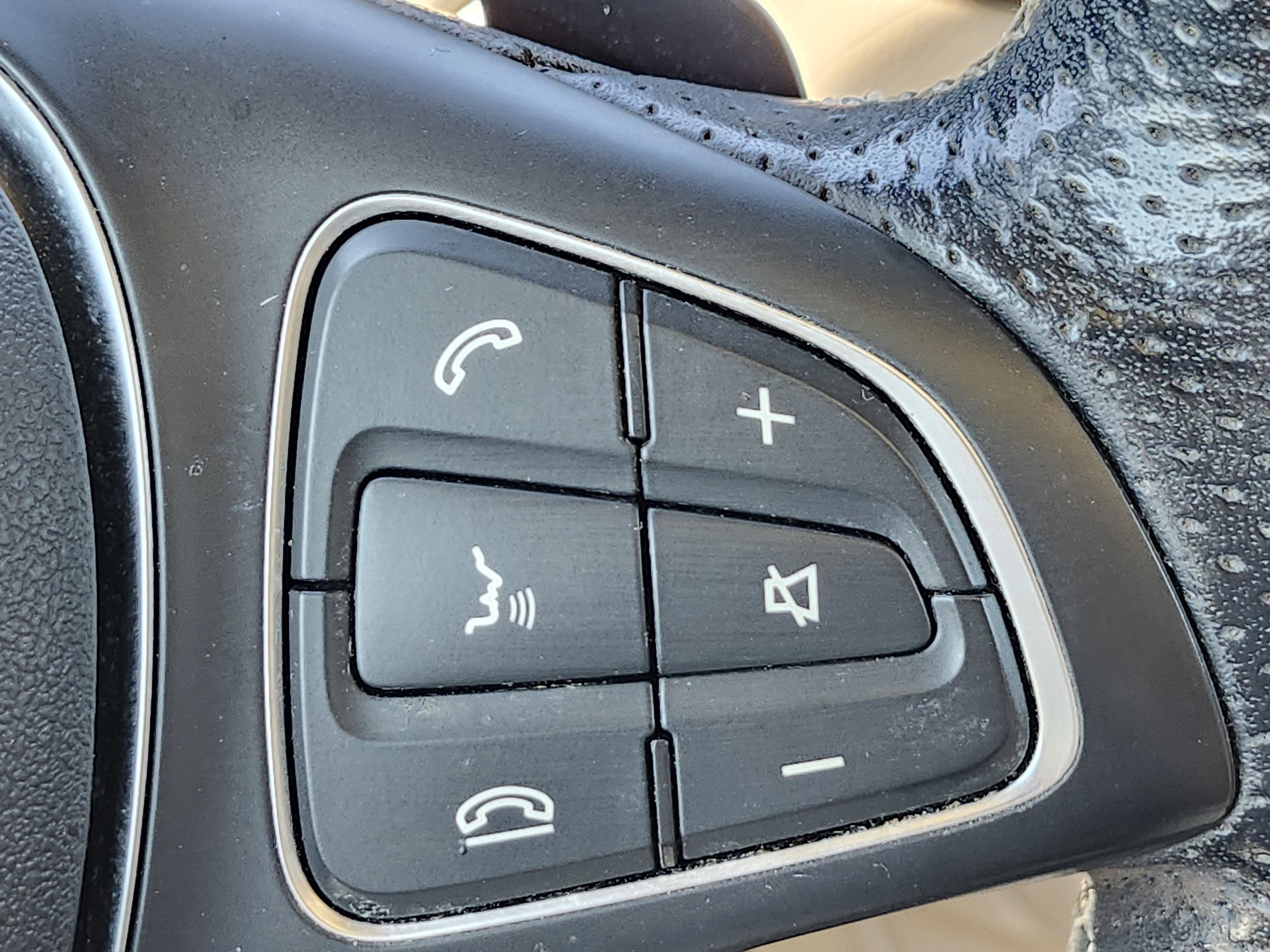 Used 2019 Mercedes-Benz GLA 250 4MATIC image 36