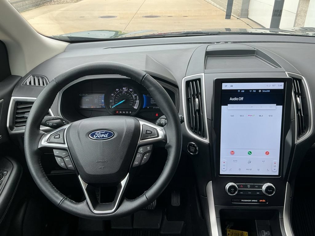 Used 2024 Ford Edge SEL AWD/4WD image 10