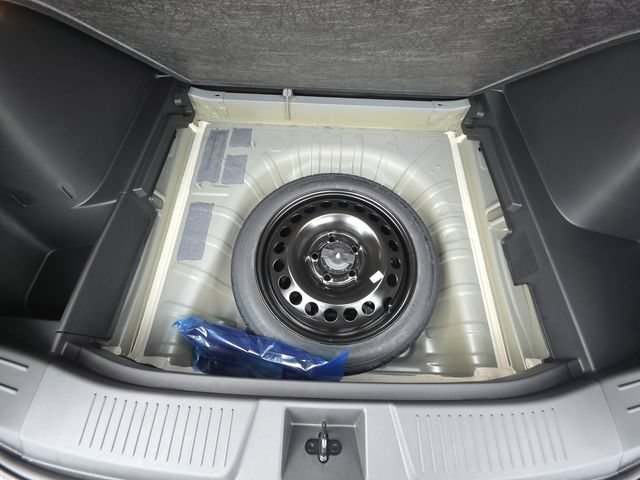 New 2026 Chevrolet Trax RS w/ Driver Confidence Package FWD image 25
