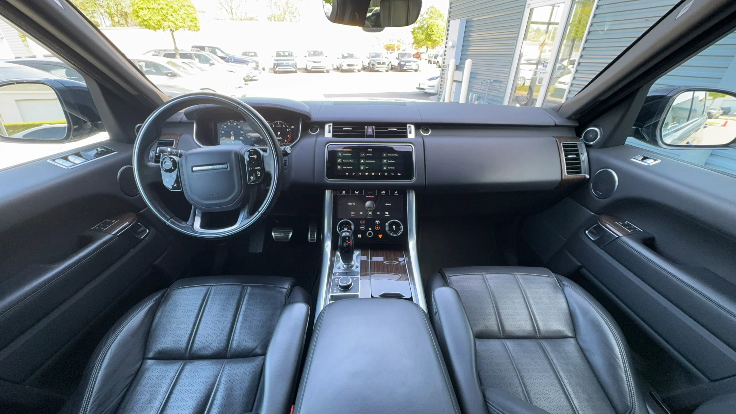 Used 2019 Land Rover Range Rover Sport HSE Dynamic AWD/4WD image 12
