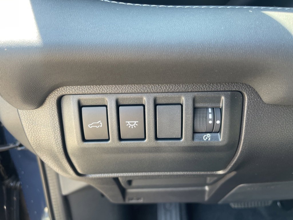 Certified 2025 Subaru Ascent Touring image 29