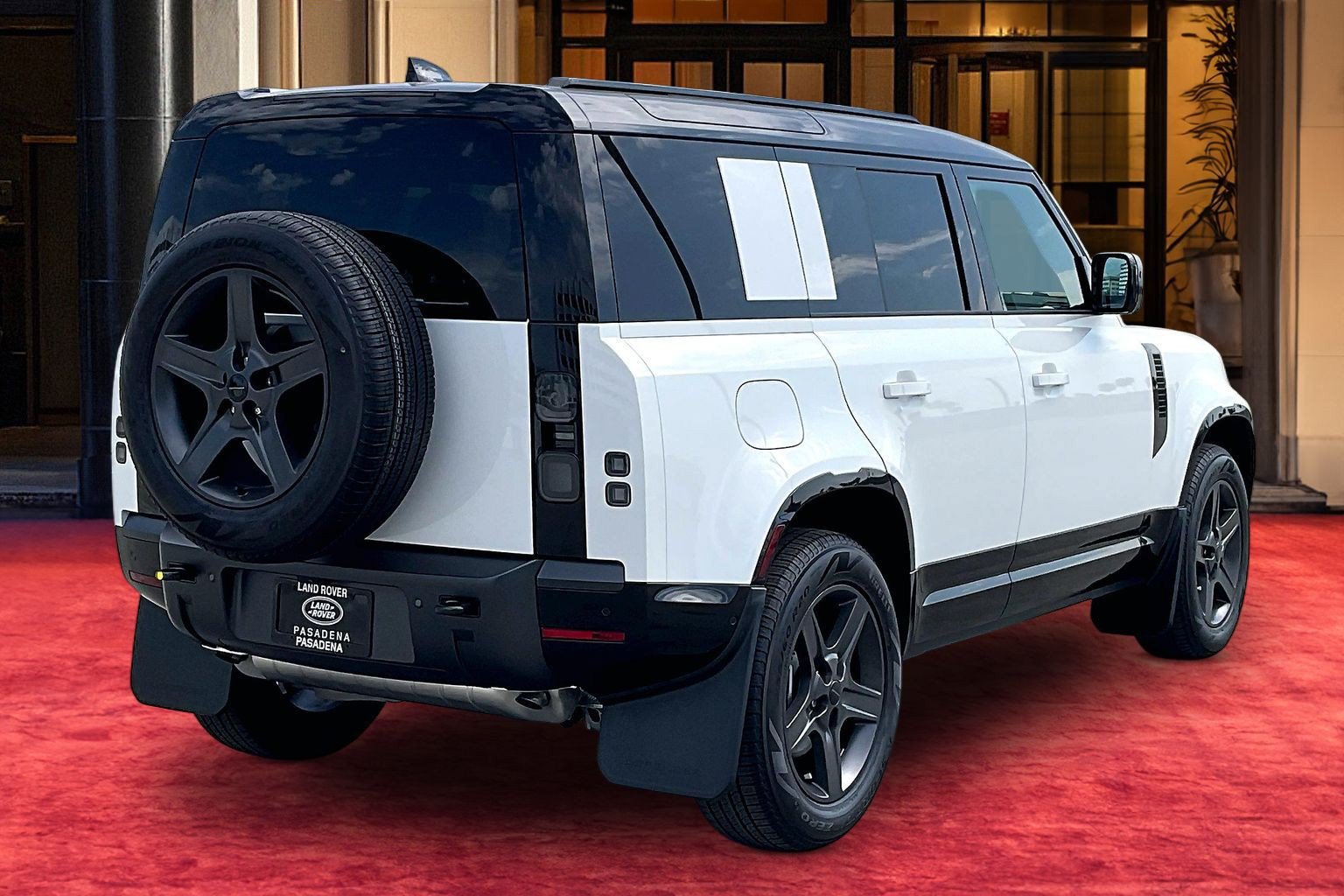New 2026 Land Rover Defender 110 X-Dynamic SE AWD/4WD image 5