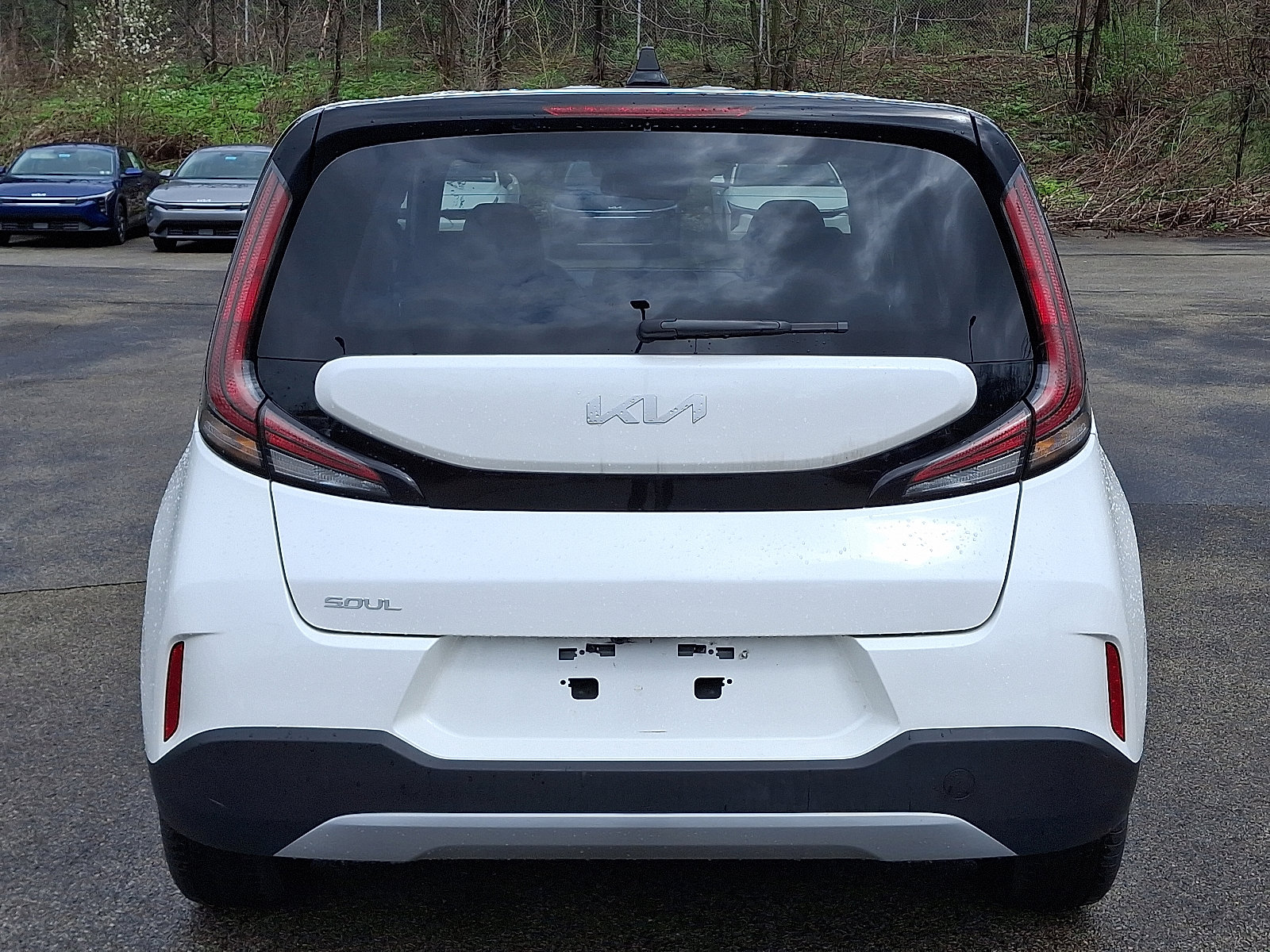 Used 2025 Kia Soul LX w/ LX Technology Package image 5