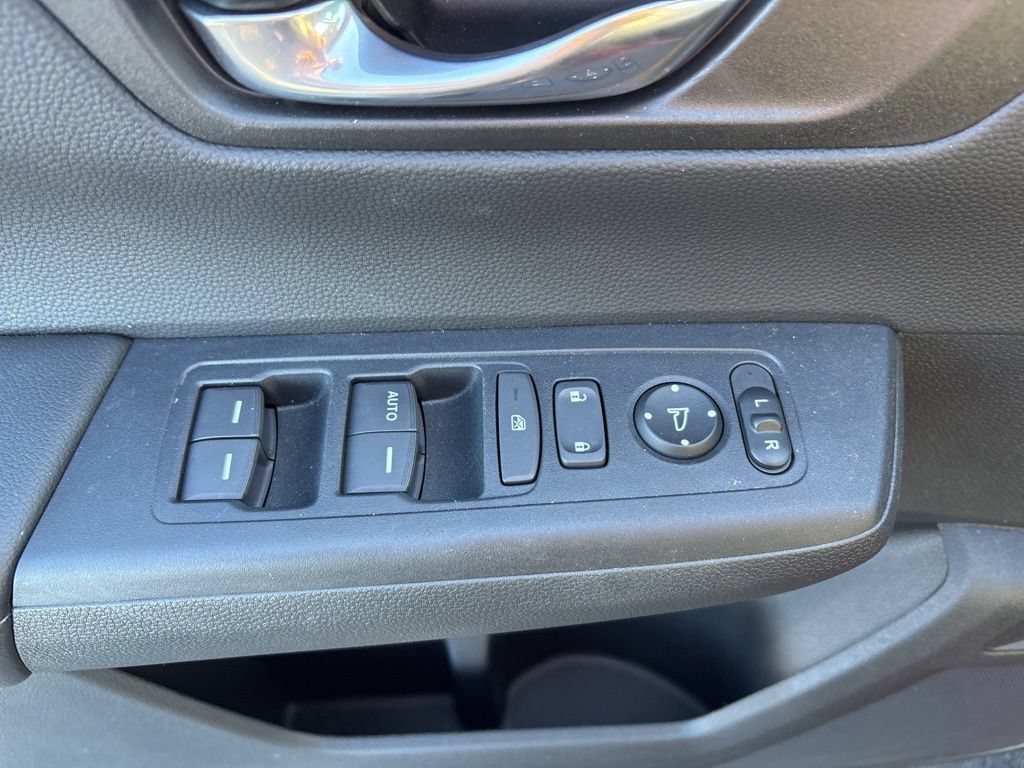 Used 2026 Honda CR-V LX image 15
