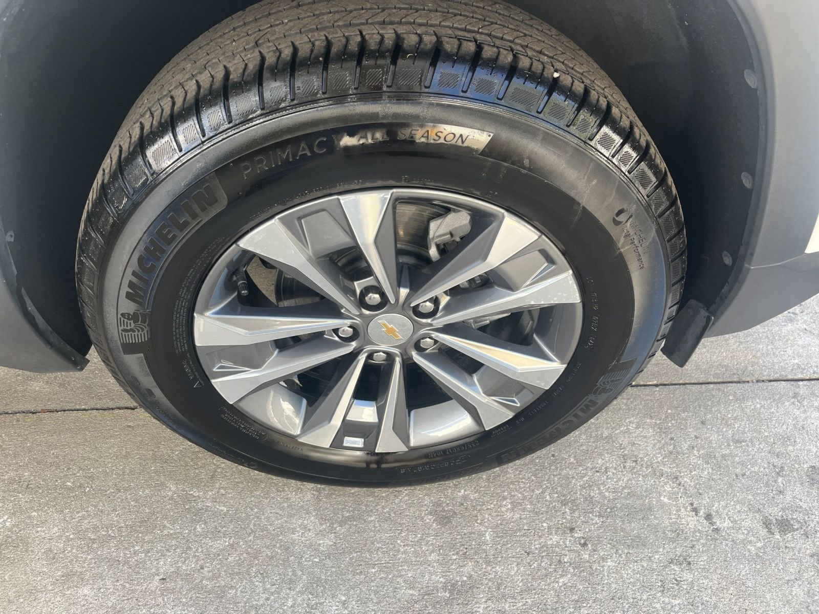 Used 2025 Chevrolet Equinox LT image 31