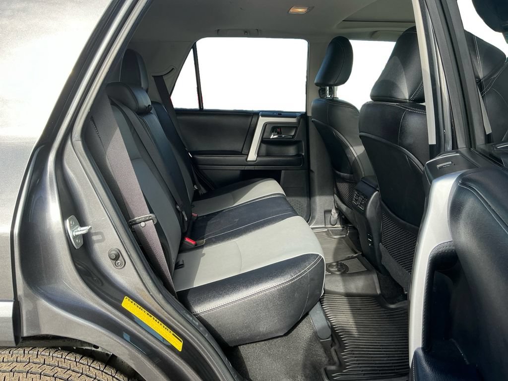 Used 2018 Toyota 4Runner SR5 Premium AWD/4WD image 23