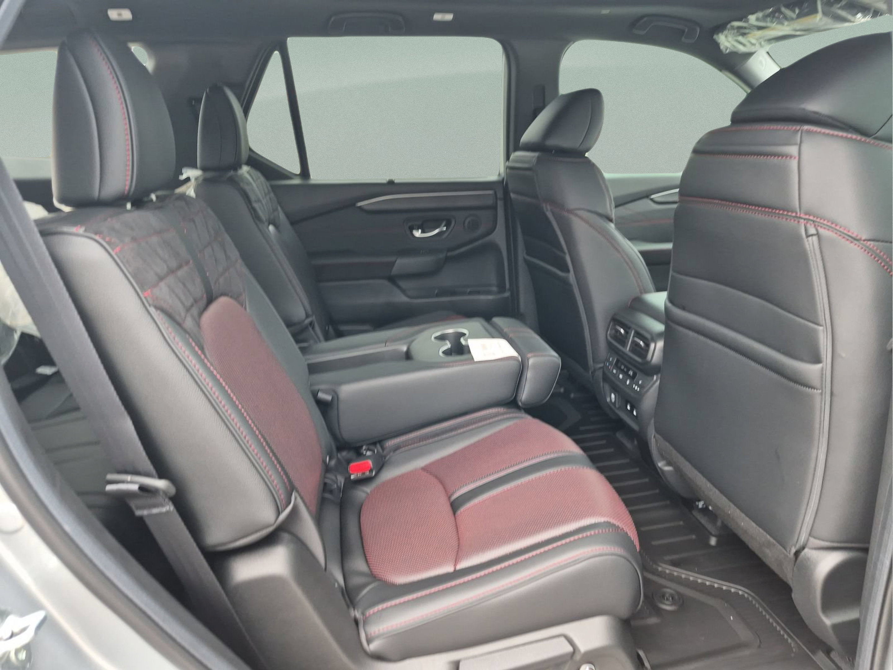 New 2026 Honda Pilot Black Edition image 18