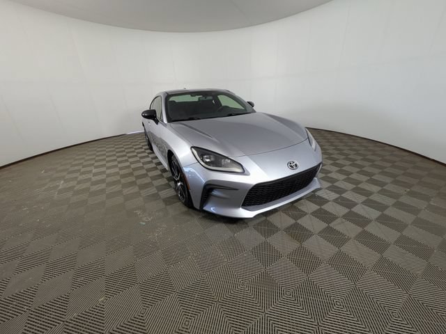 Used 2022 Toyota GR86 w/ ALL Weather Mat Package (TMS) RWD image 24