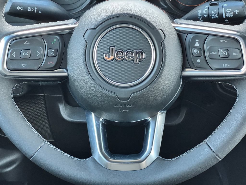 New 2026 Jeep Wrangler Unlimited Sahara w/ Whitecap Package AWD/4WD image 19