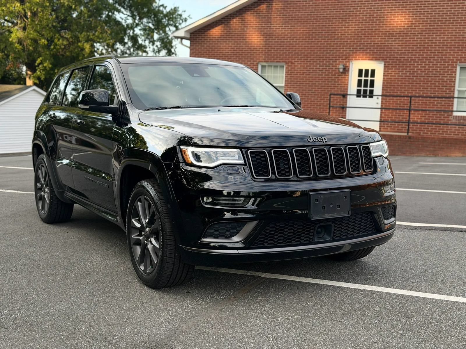 Used 2018 Jeep Grand Cherokee High Altitude AWD/4WD image 8