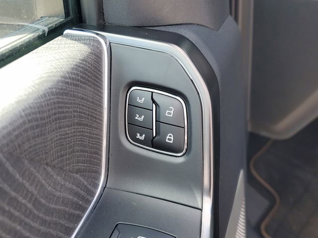 Used 2024 Ford F250 Platinum image 21