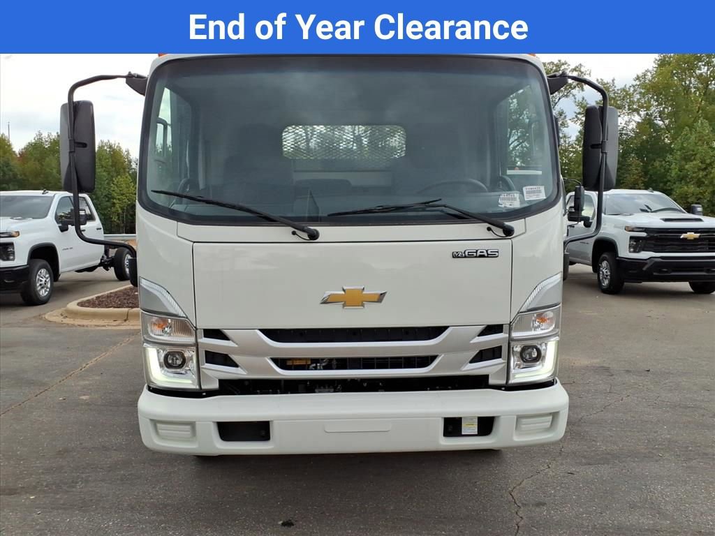 New 2025 Chevrolet Low Cab Forward image 25