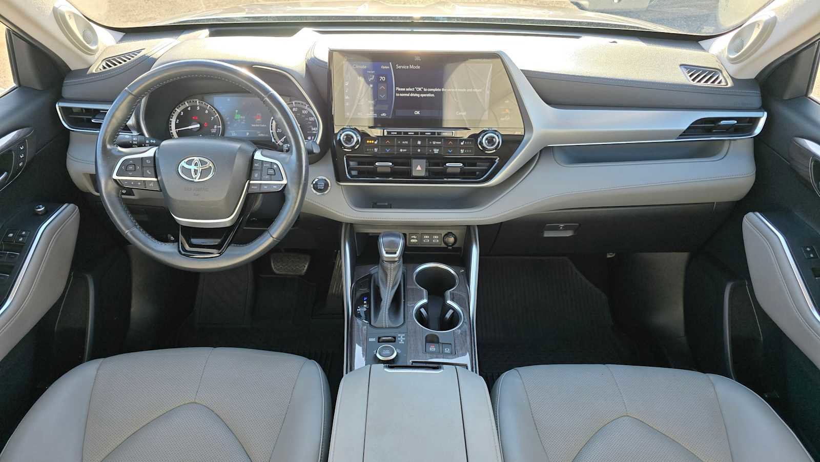 Used 2022 Toyota Highlander Platinum image 21
