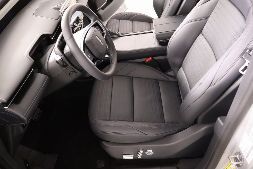 New 2026 Lincoln Nautilus Reserve w/ Jet Appearance Package image 11