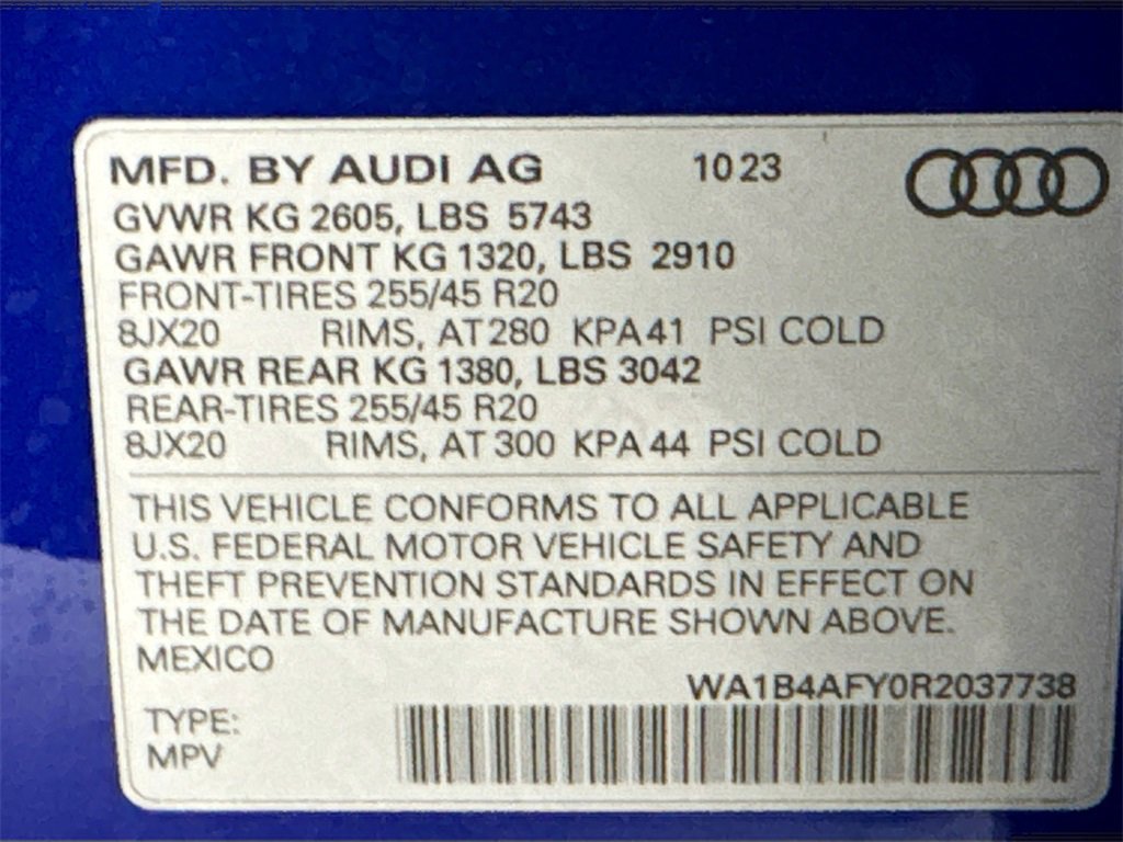 Used 2024 Audi SQ5 Premium Plus image 31