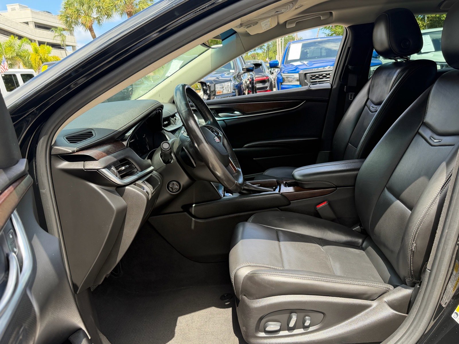 Used 2019 Cadillac XTS Luxury FWD image 9